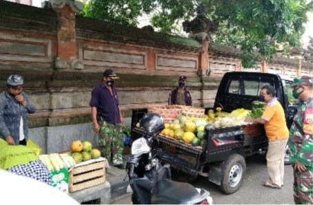 Satgas Kelurahan Sumerta Tertibkan Pedagang Bermobil Penulis Bali Portal News - 3 Juli 2020 72