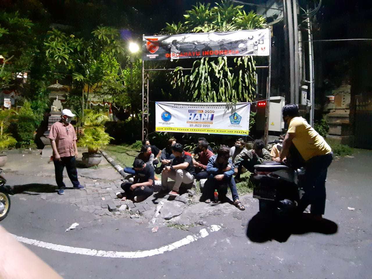Dauh Puri Kaja Gencarkan Sosialisasi Protokol Kesehatan 
