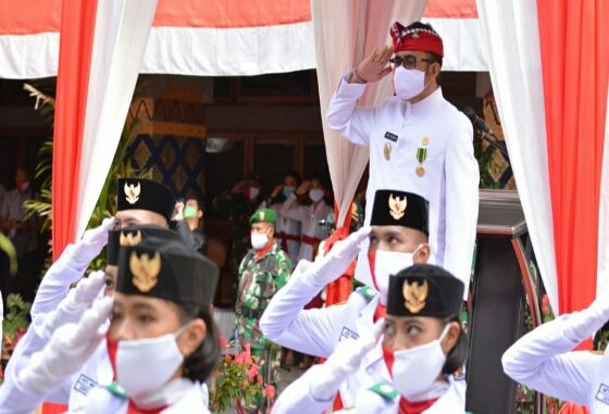 Jaya Negara Pimpin Apel Penurunan Bendera Peringatan Hut RI ke-75 di Kota Denpasar