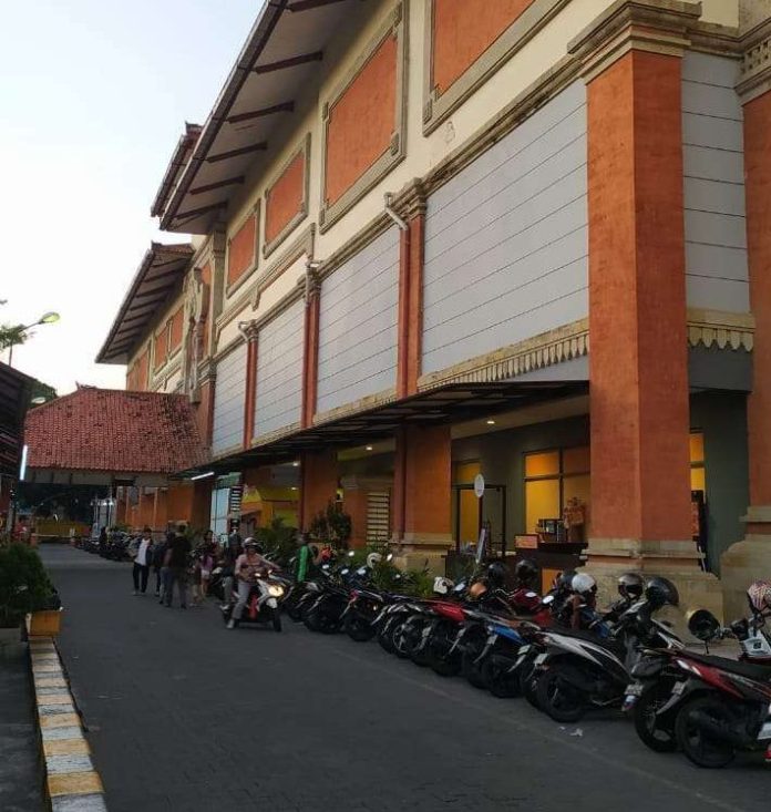 Cegah Penyebaran Covid-19, Sejumlah Tempat Hiburan Diminta Tutup dan Jam Operasional Pusat Perbelanjaan Dibatasi