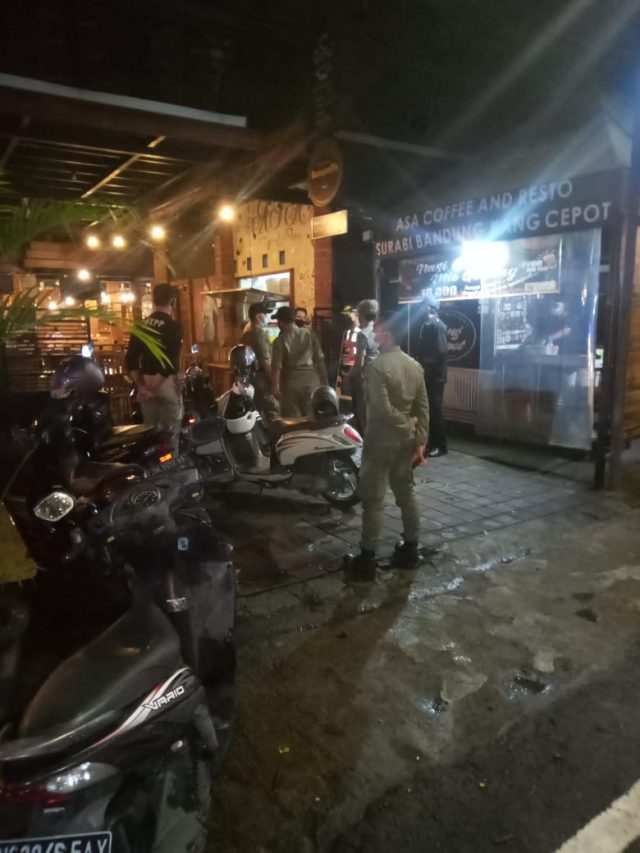 Satpol PP Kota Denpasar Gelar Patroli Prokes dan Keamanan Wilayah