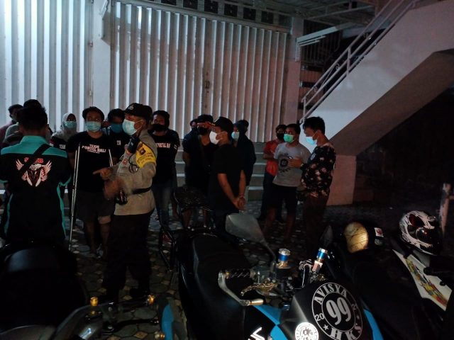 Satgas Covid 19 Desa Pemecutan Kaja Bubarkan Geng Motor