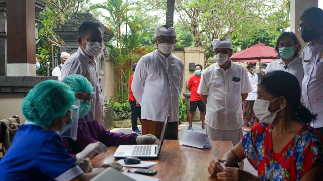 Jaya Wibawa Rutin Lakukan Peninjauan, Pemkot Maksimalkan Vaksinasi Menuju Sanur Zona Hijau